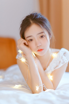 女邻居
